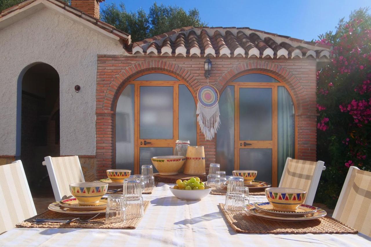 Casa Estrella De Salia Bed & Breakfast Alcaucin Ngoại thất bức ảnh